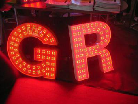 舒城LED发光字常见的安装误区。